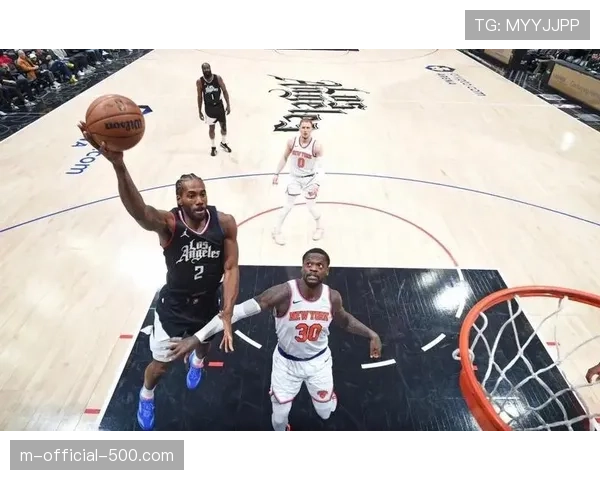 本场比赛尼克斯四核心表现不俗，但最终未能止住连败